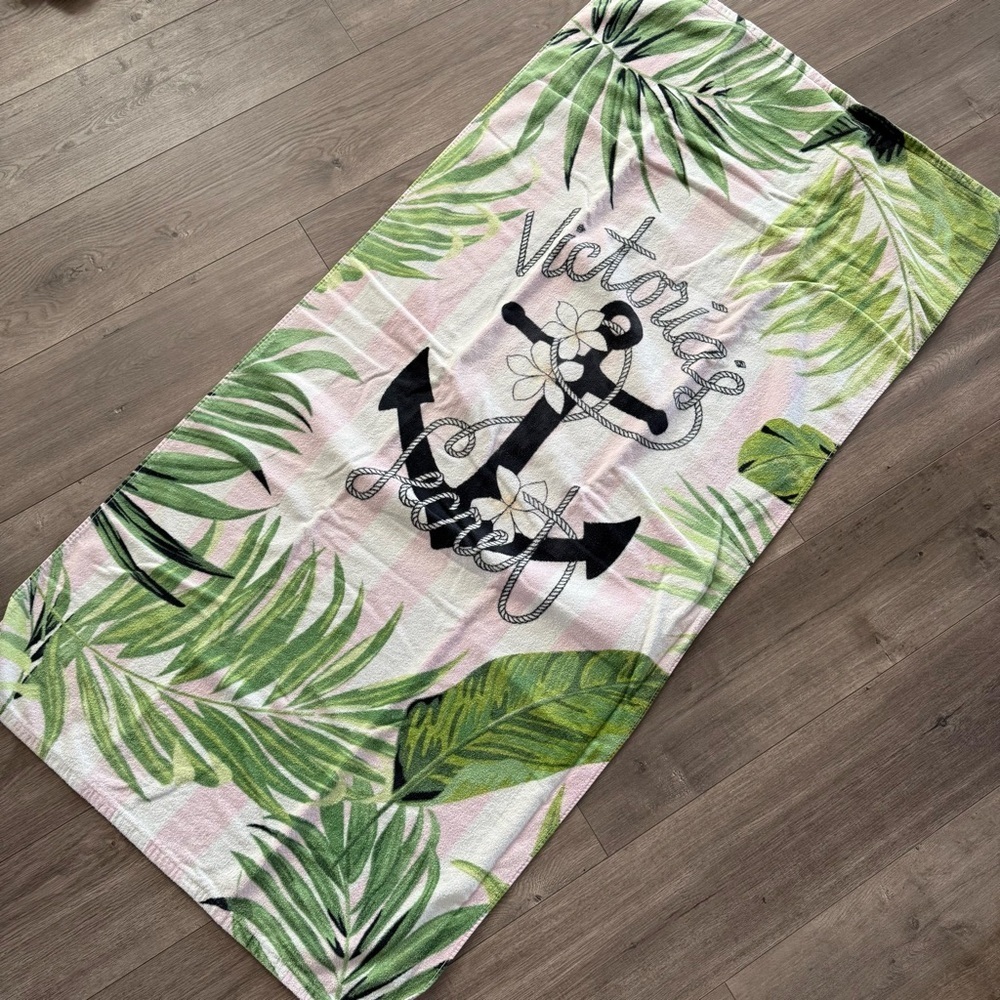 Victoria's Secret Hawaii Vacay Tropical Anchor Beach Towel 30 x 64
